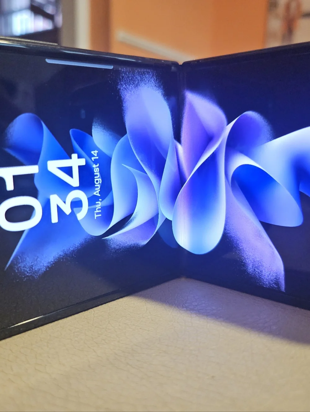 Samaung Galaxy Z Flip3 Foldable Smartphone -